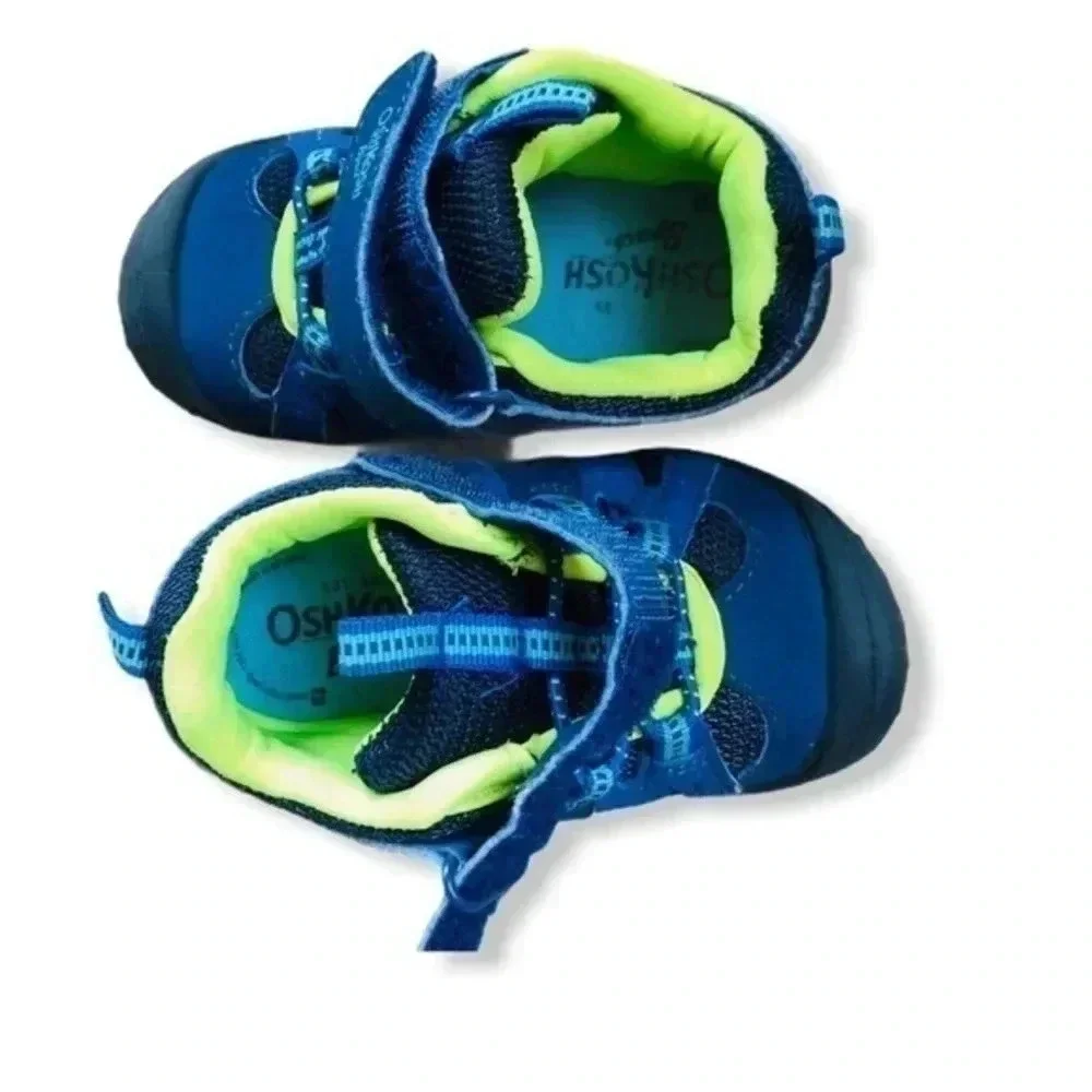 Oshkosh B’Gosh toddlers shoes/sandals/size…